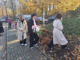 Szkoła do hymnu &#039;2025